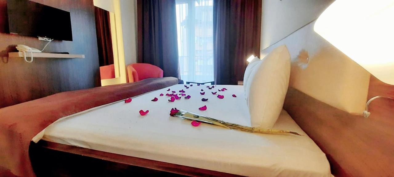 Hotel DOA Skopje Luaran gambar