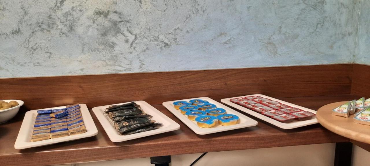 Hotel DOA Skopje Luaran gambar
