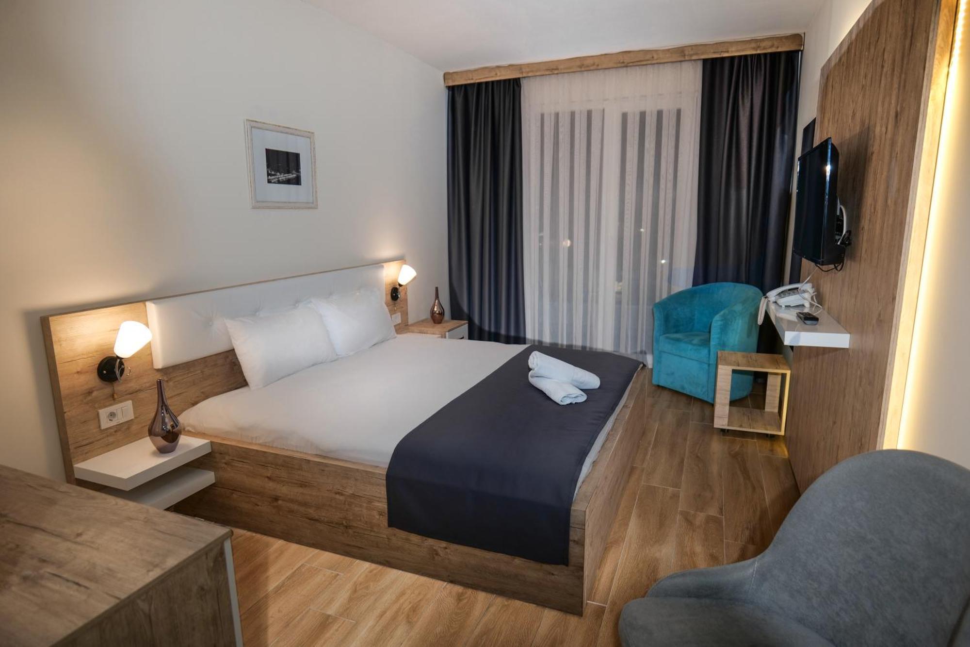 Hotel DOA Skopje Luaran gambar